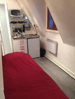 STUDIO BROTTEAUX-TETE D OR, Lyon